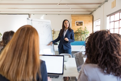 Formazione professionale per Aziende che Vogliono Comunicare Meglio nel Web